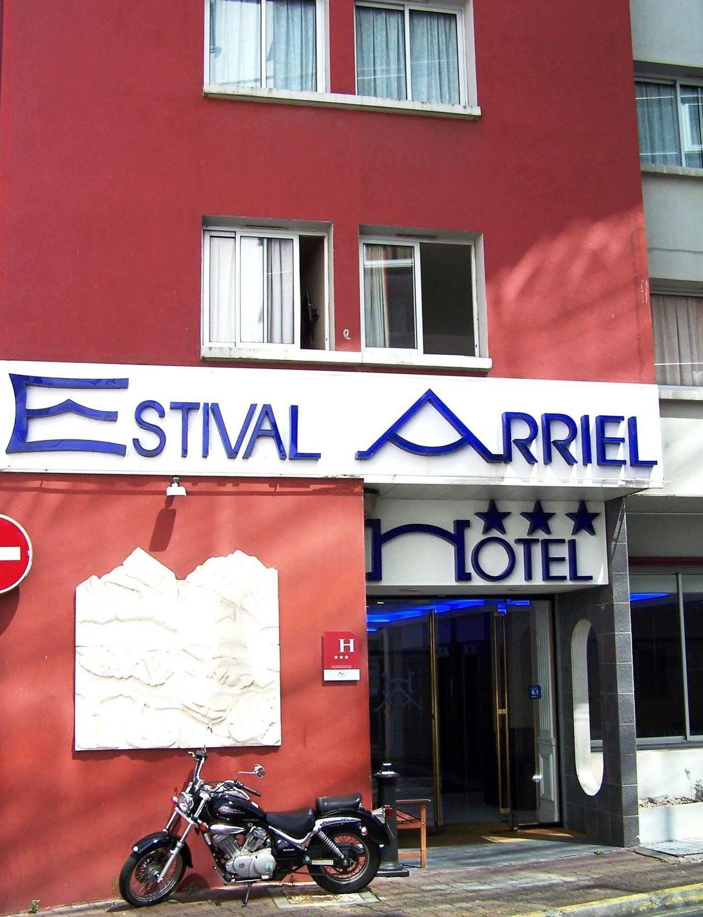 Hotel Estival Arriel Lourdes Eksteriør billede